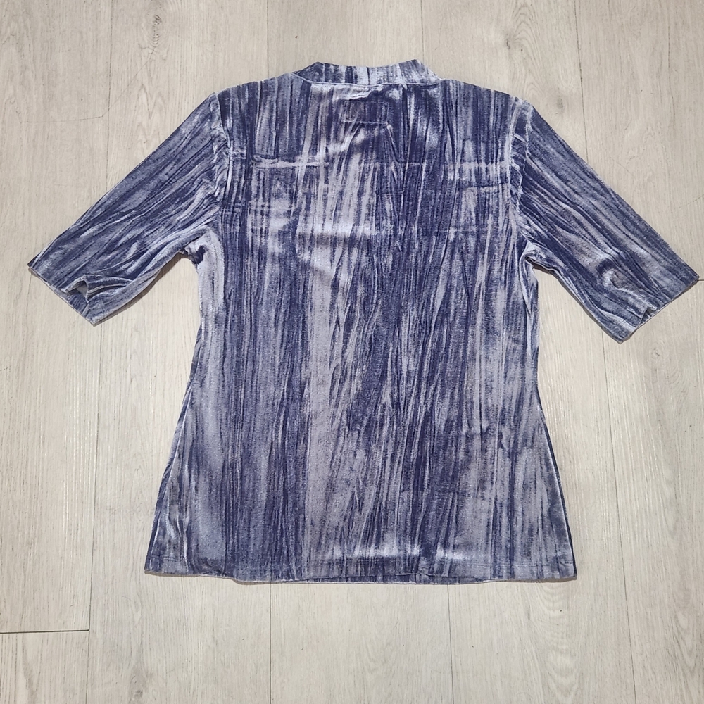 Pilcro Anthropologie Dusty Blue Crushed Velvet Mock Neck Top S
D